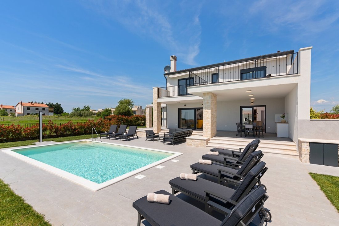 Villa in Brtonigla, Istria County, Croatia 5 - 16430895