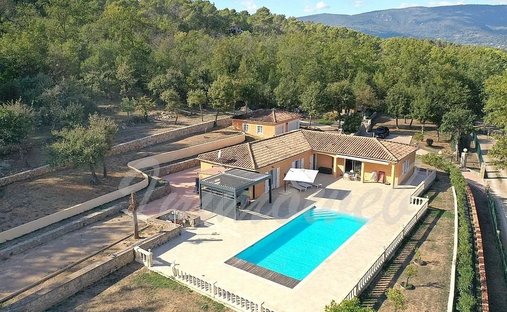 Villa in Fayence, Provence-Alpes-Côte d'Azur, France 1