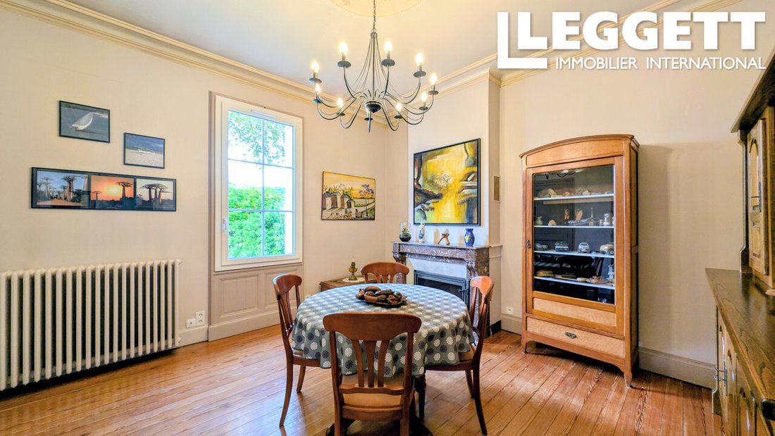 House in Saint-Denis-de-Pile, Nouvelle-Aquitaine, France 4 - 16457089