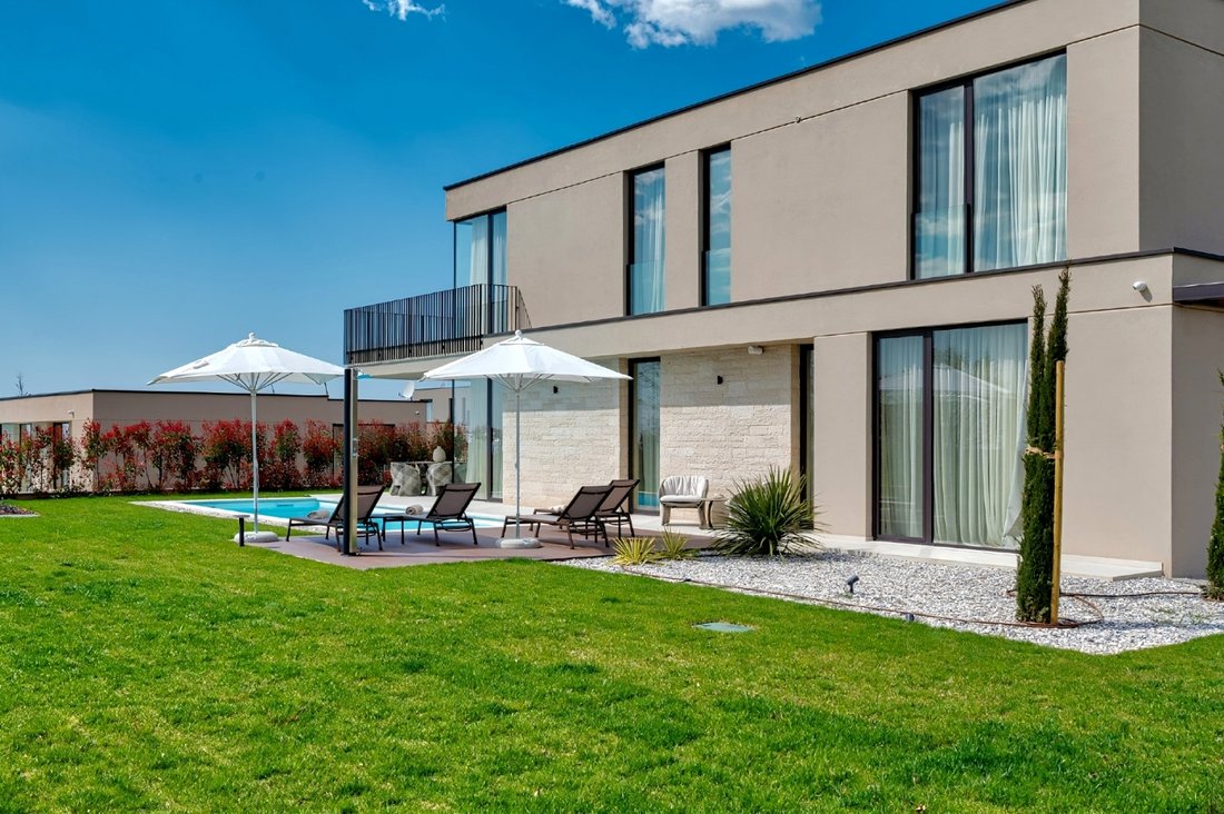 Villa in Porec, Istria County, Croatia 5 - 16458818