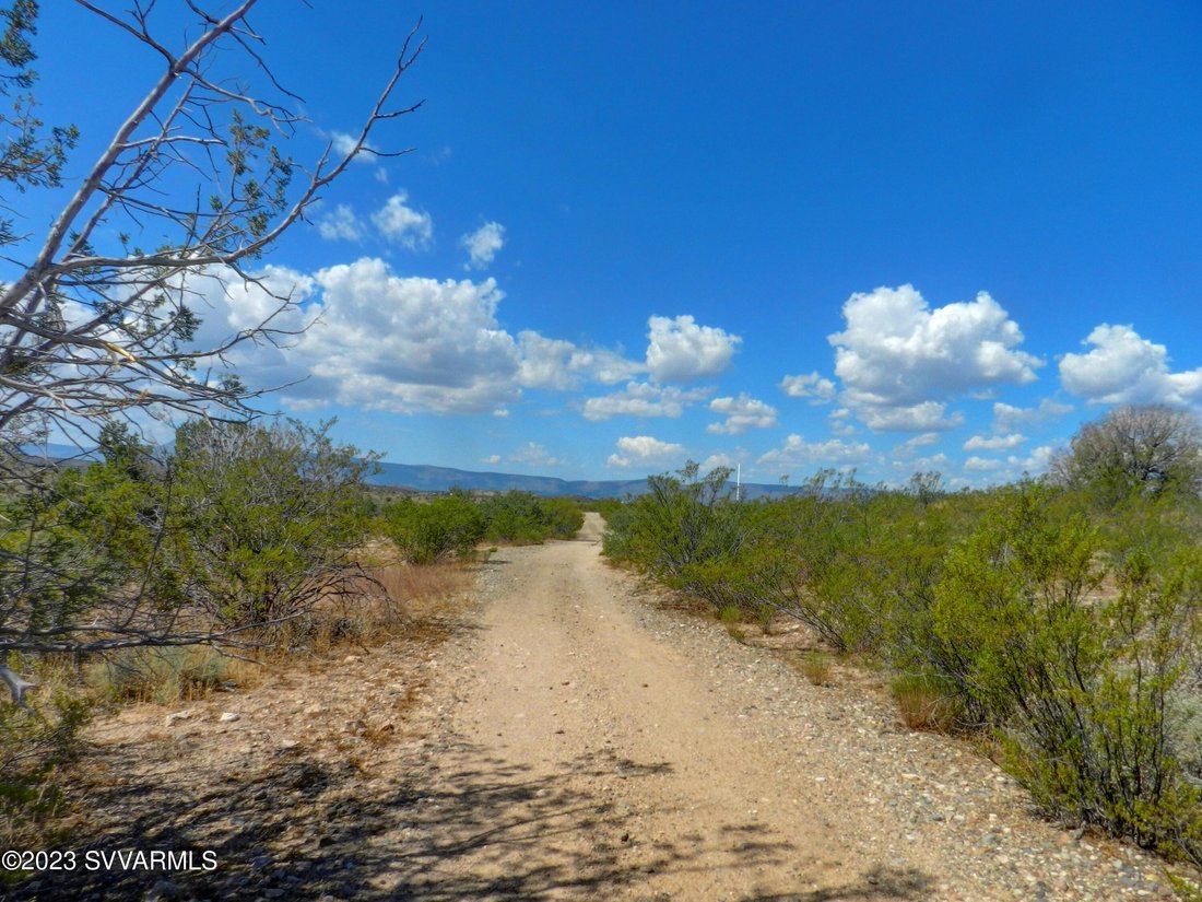 Land in Lake Montezuma, Arizona, United States 3 - 16420648
