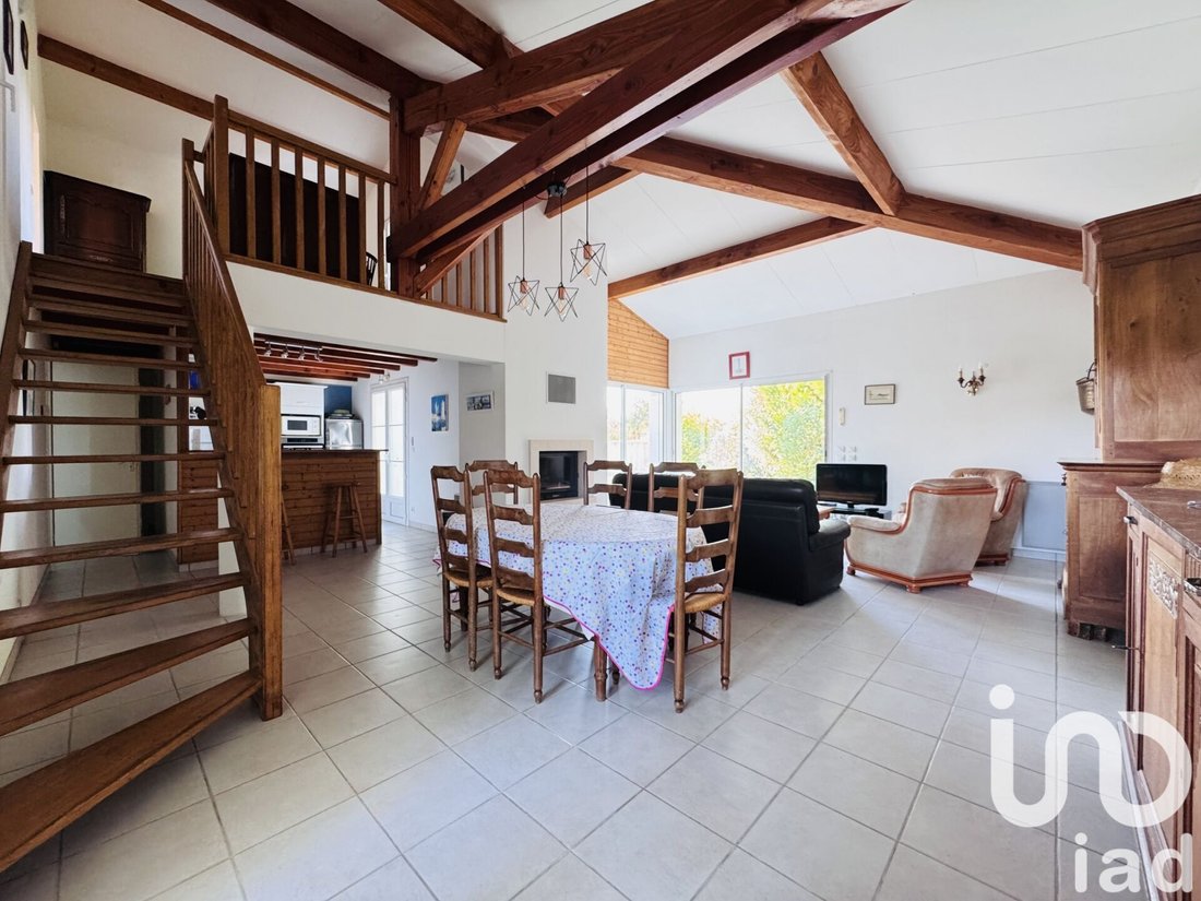 House in Les Portes-en-Ré, Nouvelle-Aquitaine, France 2 - 16459118
