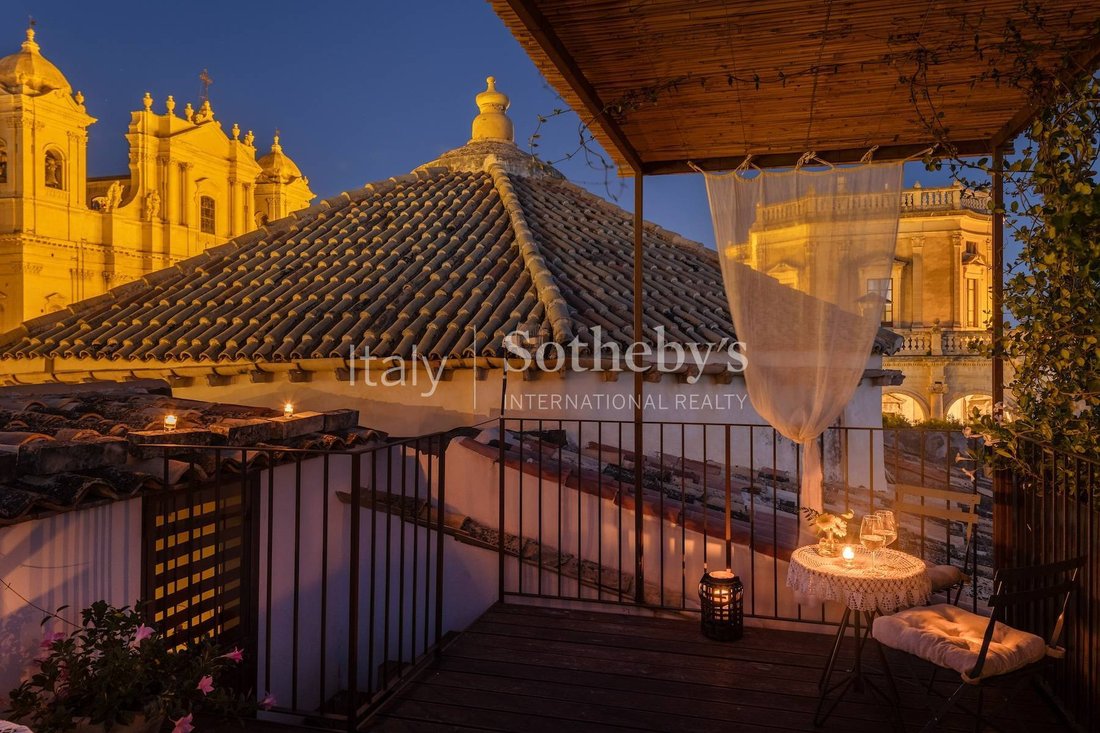 Apartment in Center, Noto, Sicily 2 - 16420570