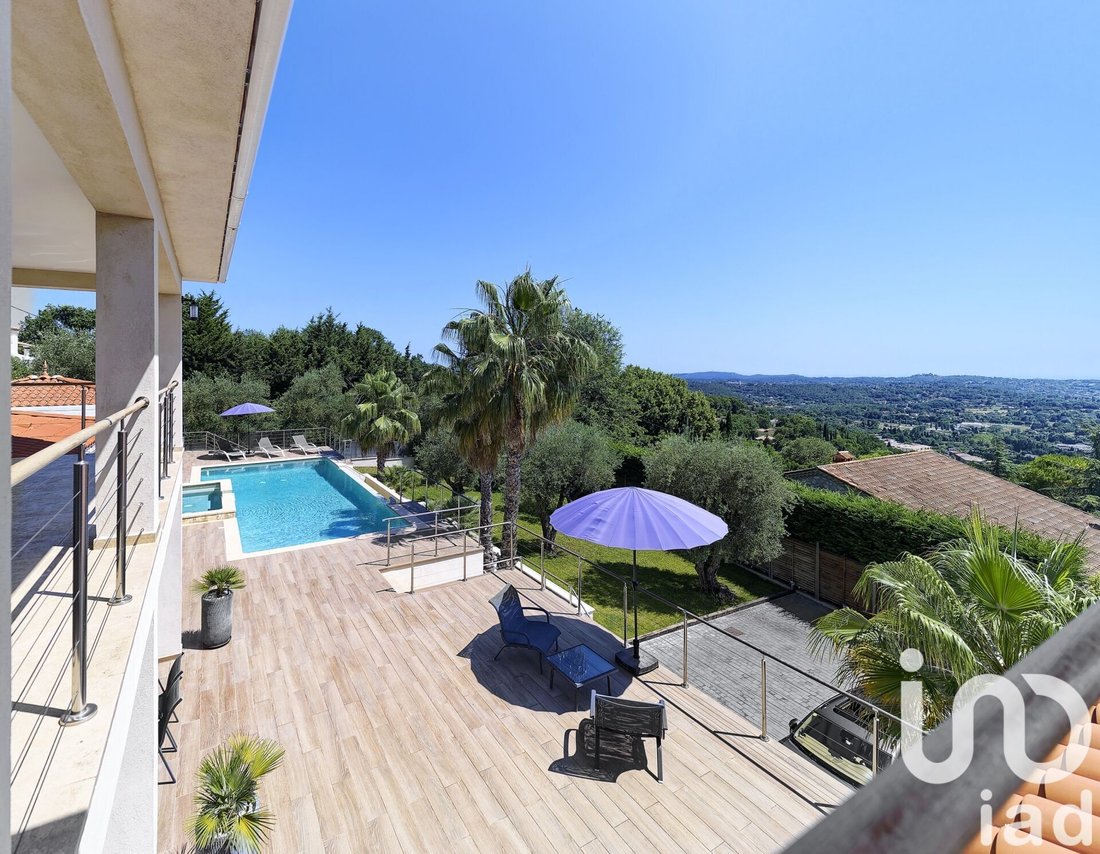 House in Châteauneuf-Grasse, Provence-Alpes-Côte d'Azur, France 3 - 16404086