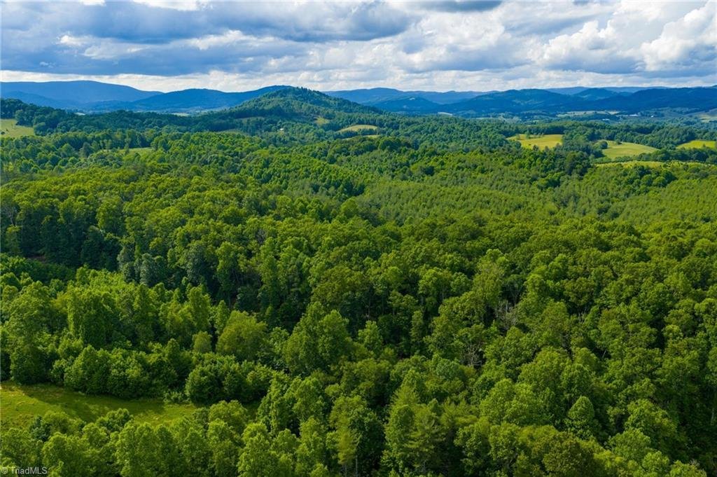 Land in Piney Creek, North Carolina, United States 1 - 16416284