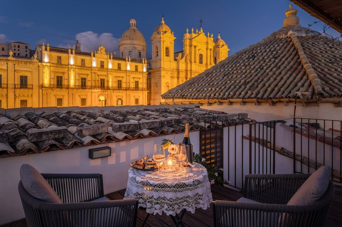 Apartment in Center, Noto, Sicily 1 - 16420570