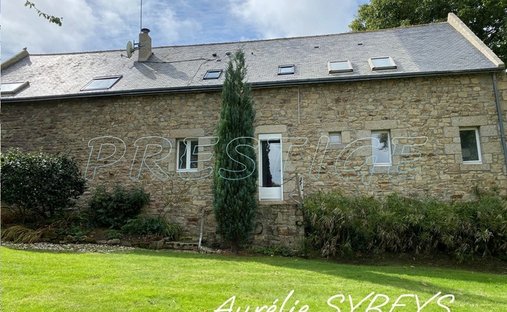 Castle for Sale in Guidel, Brittany, France