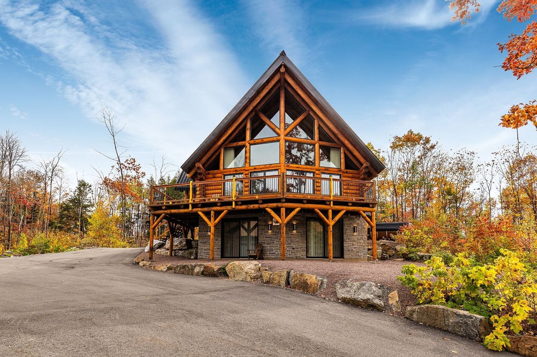 House in Calumet, Grenville-sur-la-Rouge, Quebec, Canada 3 - 16417158