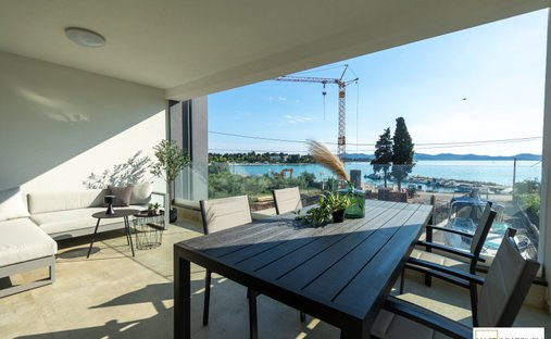 Apartment in Mjesni odbor Bokanjac, Zadar, Zadar County 1