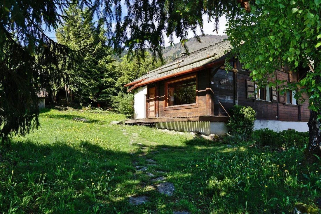 Chalet in Les Houches, Auvergne-Rhône-Alpes, France 1 - 16457038