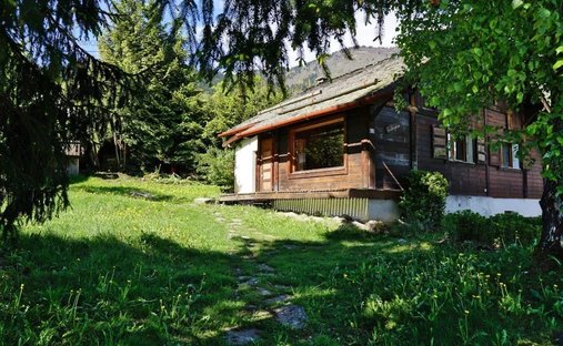 Chalet in Les Houches, Auvergne-Rhône-Alpes, France 1