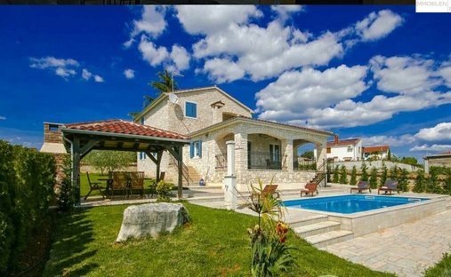 House in Kastelir, Istria County, Croatia 1