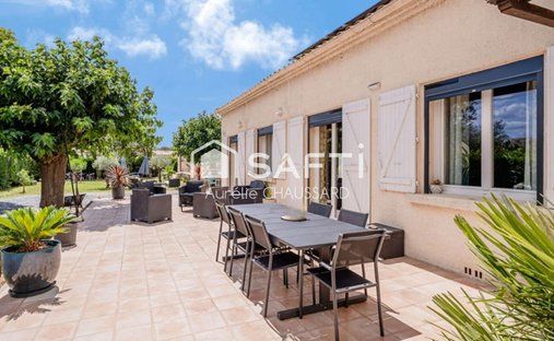 House in Ecarts, Narbonne, France 1
