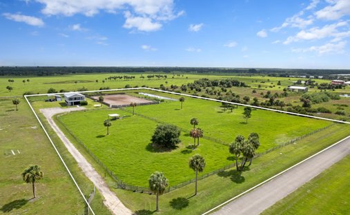 Luxury homes for sale in 34974, Florida | JamesEdition