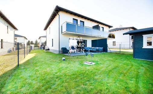 House in Wöllersdorf-Steinabrückl, Lower Austria, Austria 1