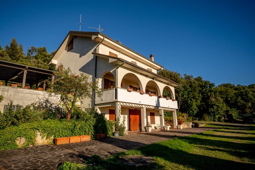 Villa in Riparbella, Tuscany, Italy 4 - 16429326