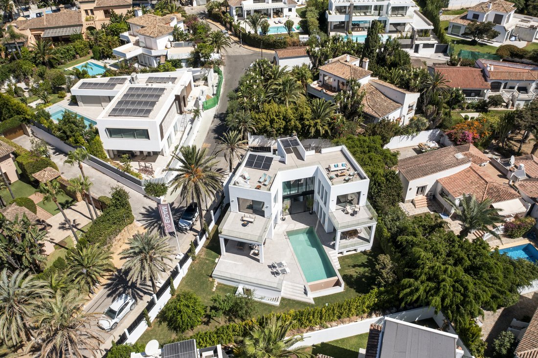 Villa in Elviria-Cabopino, Marbella, Spain 3 - 16454283