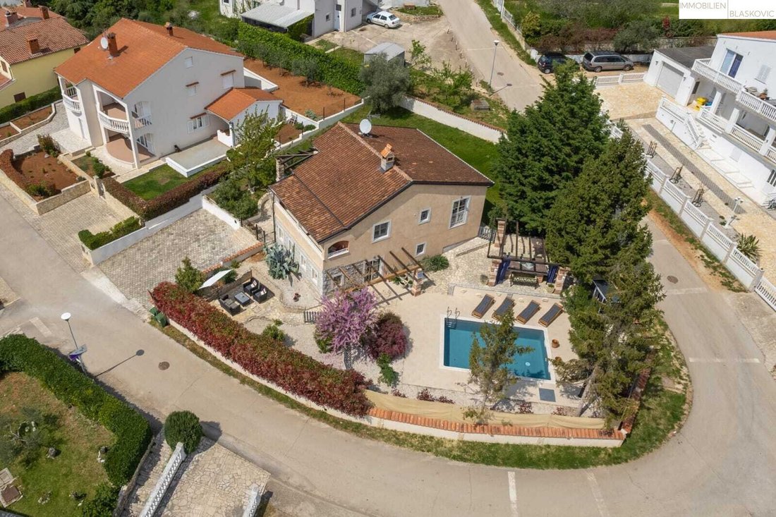 House in Musalez, Istria County, Croatia 1 - 16425667