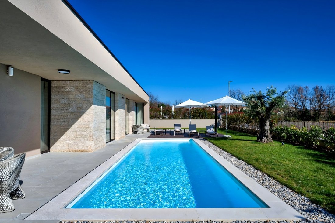 Villa in Porec, Istria County, Croatia 5 - 16458820