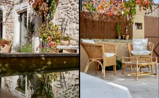 Luberon, Provence Magnificent 17th Century Castle With Agricultural Outbuildings And 84 Ha Of Wood