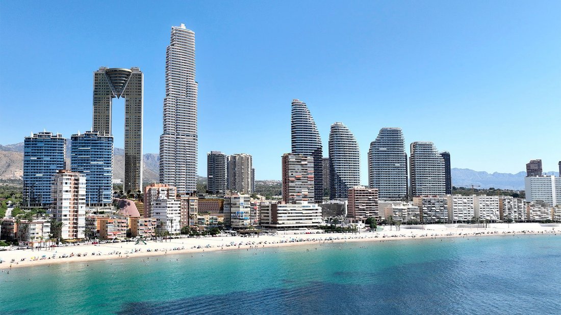 Apartment in Benidorm, Valencian Community, Spain 1 - 16459304
