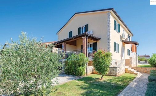 House in Umag, Istria County, Croatia 1