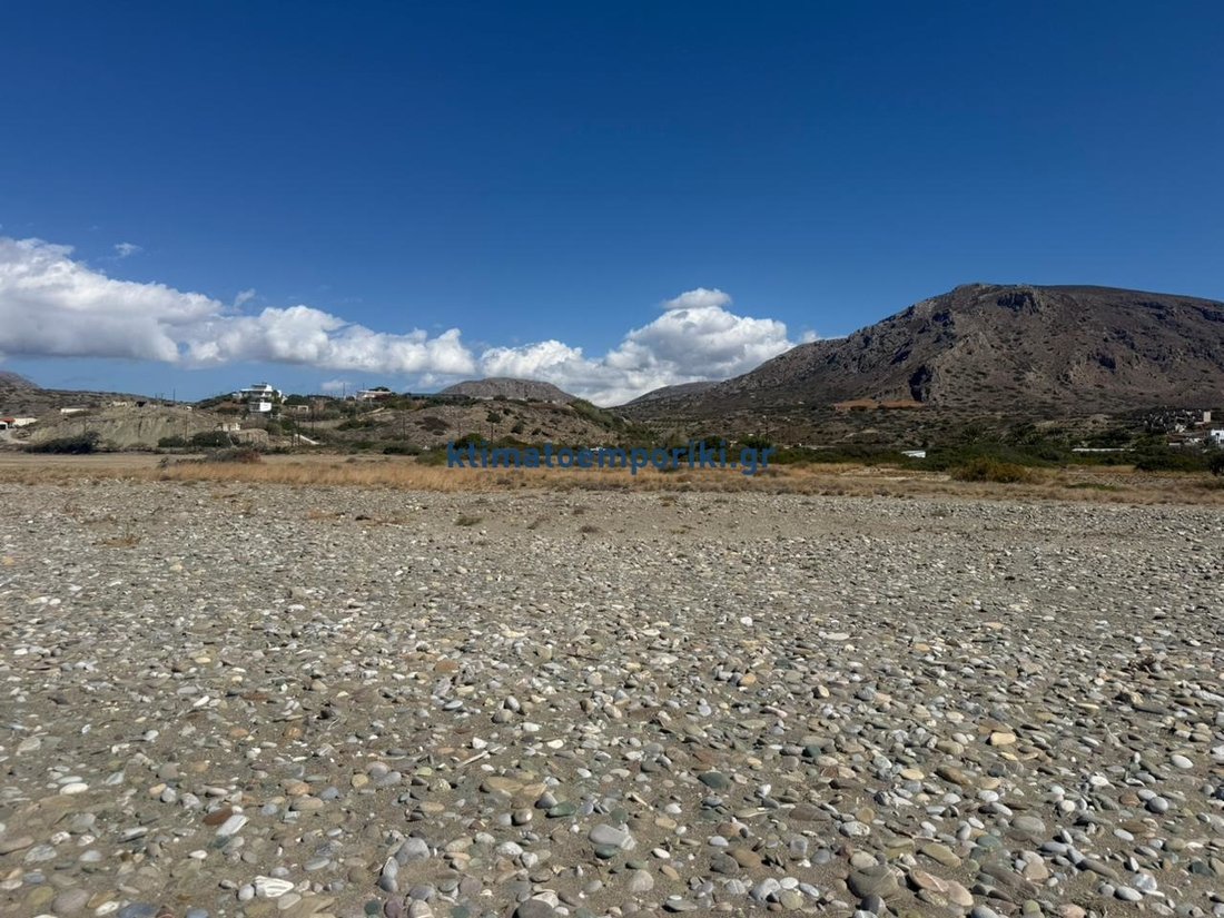 Land in Community of Agios Stefanos, Makry Gialos, Greece 4 - 16418663