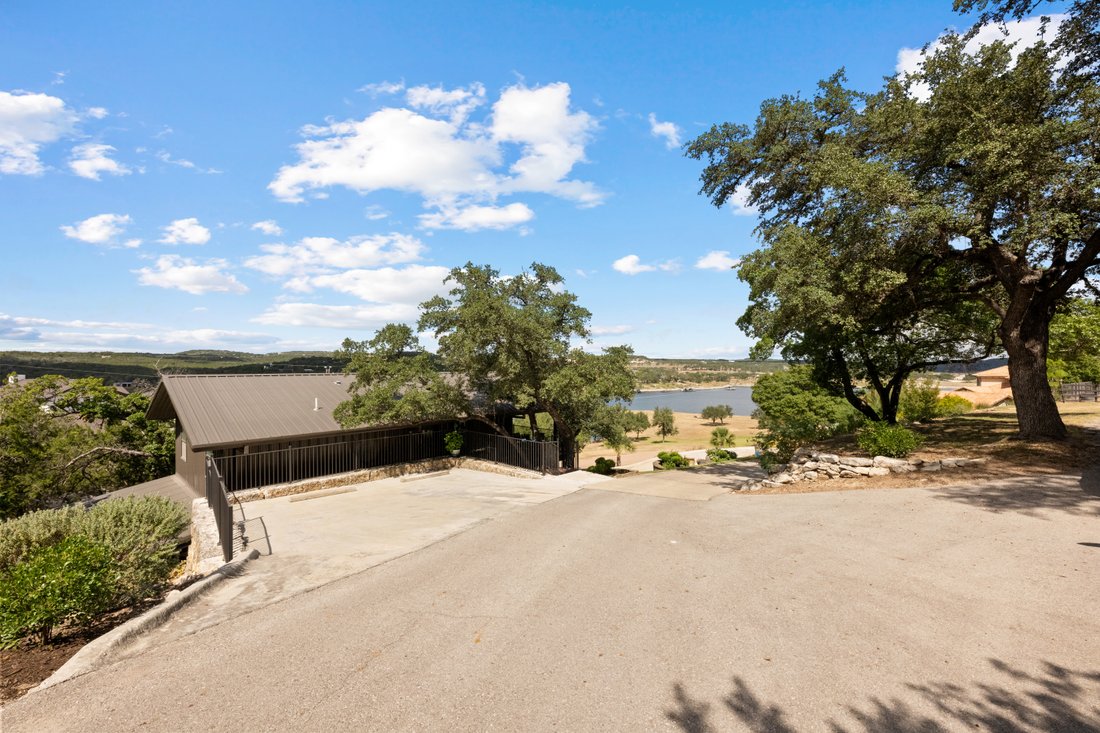 House in Spicewood, Texas, United States 1 - 16419561