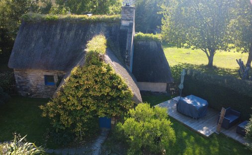 An Incredible Real Estate Asset Overlooking The Ria.