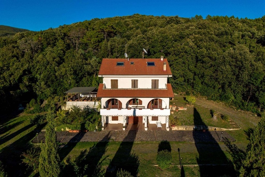 Villa in Riparbella, Tuscany, Italy 2 - 16429326