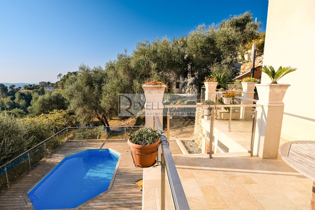 Villa in Carros, Provence-Alpes-Côte d'Azur, France 4 - 16417531