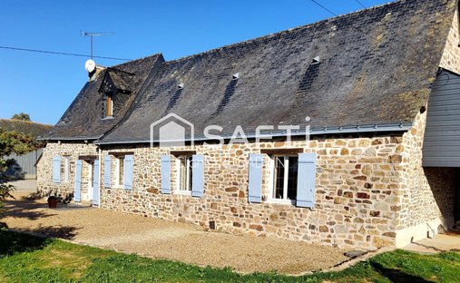 House in La Rouaudiere, Pays de la Loire, France 1
