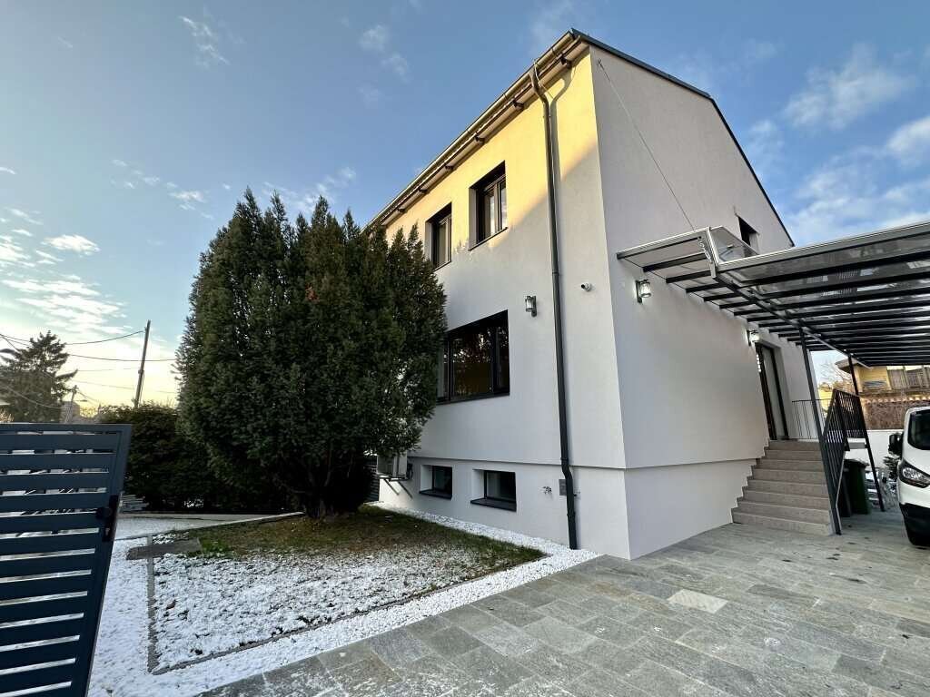 House in Vienna, Wien, Austria 1 - 16428995