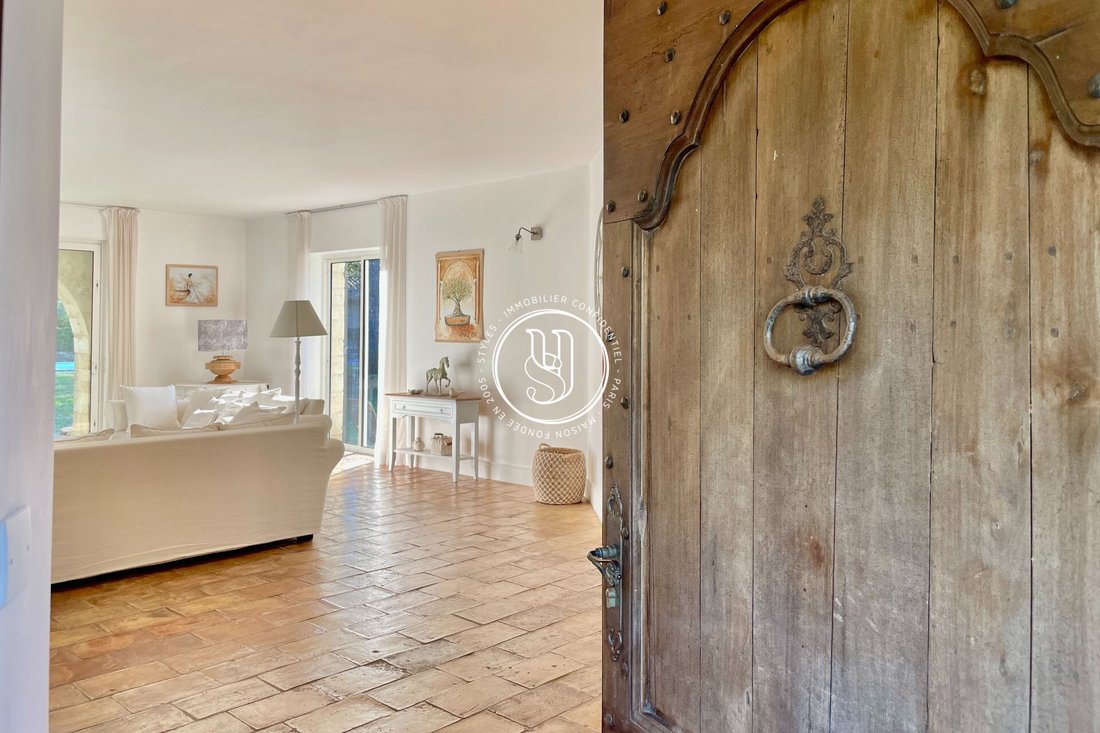 Villa in Uzès, Occitania, France 3 - 16415941