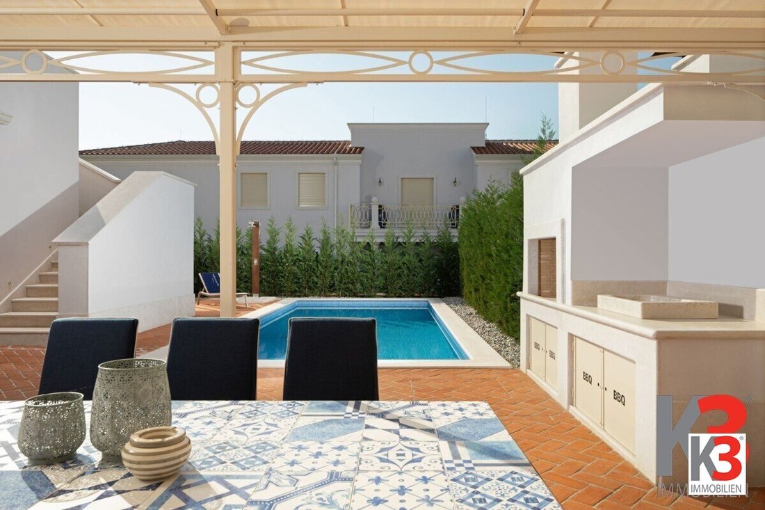 Villa in Frata, Istria County, Croatia 2 - 16434113