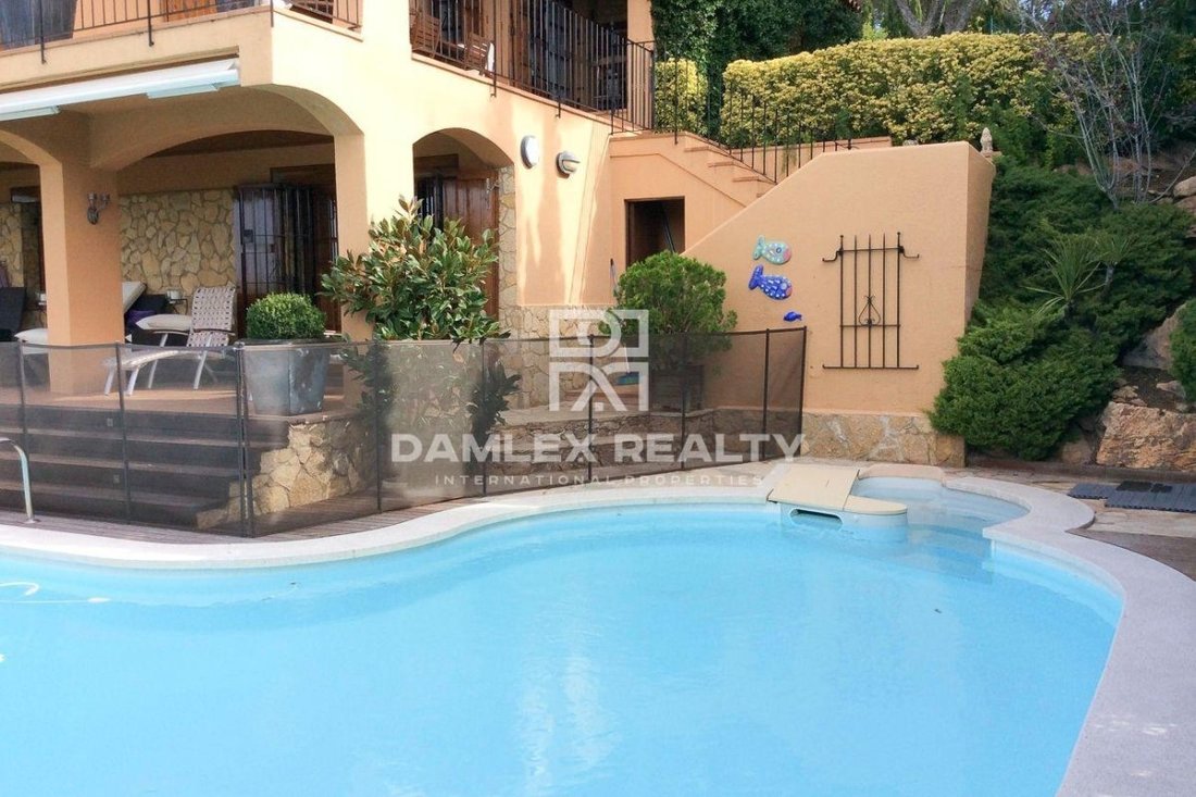 House in Tamariu, Palafrugell, Spain 2 - 16459360
