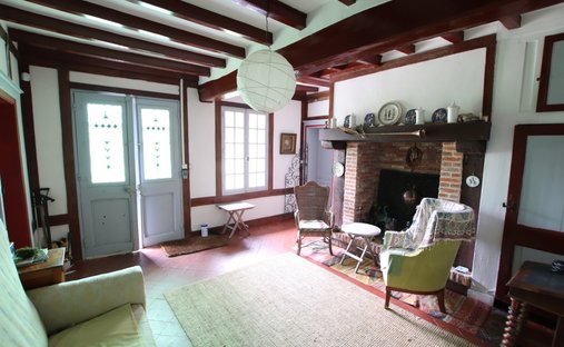 Castle for Sale in Veules-les-Roses, Normandy, France