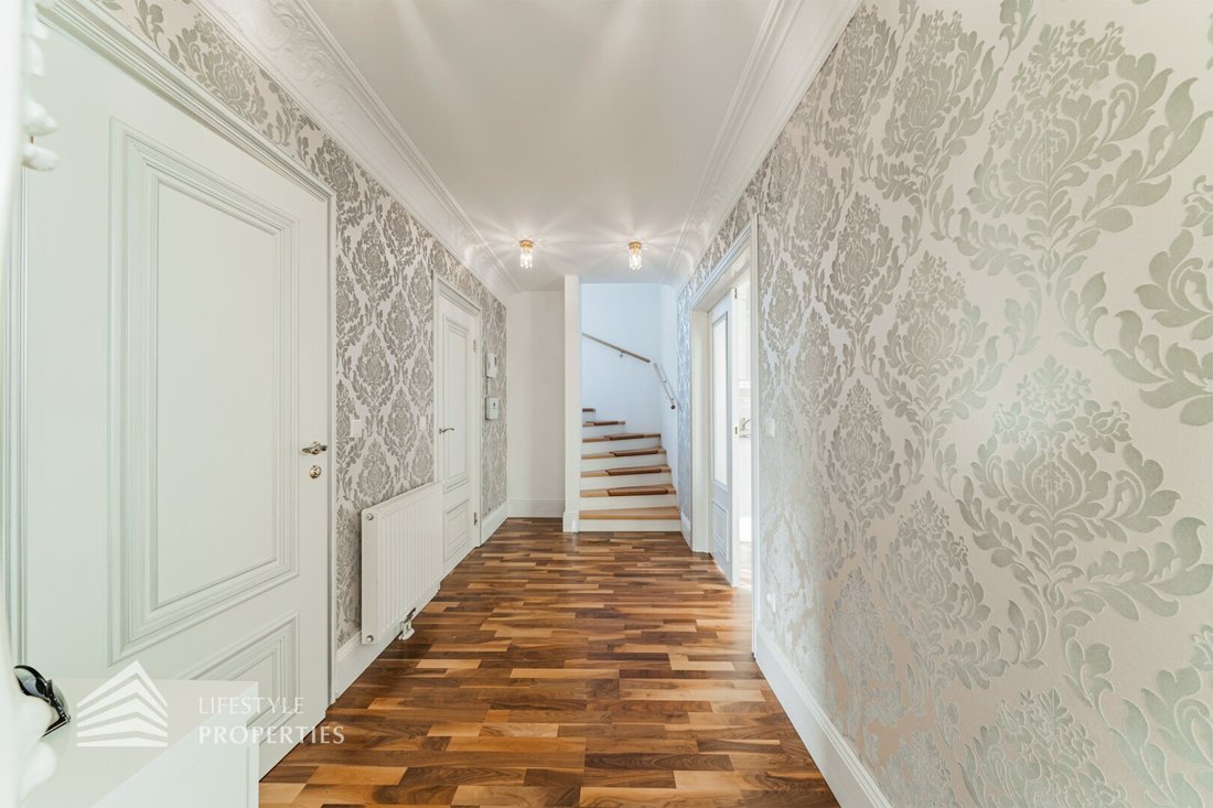 House in Vienna, Wien, Austria 2 - 16447899