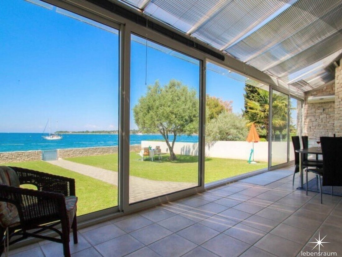 Bungalow in Buzinija, Istria County, Croatia 1 - 16429223