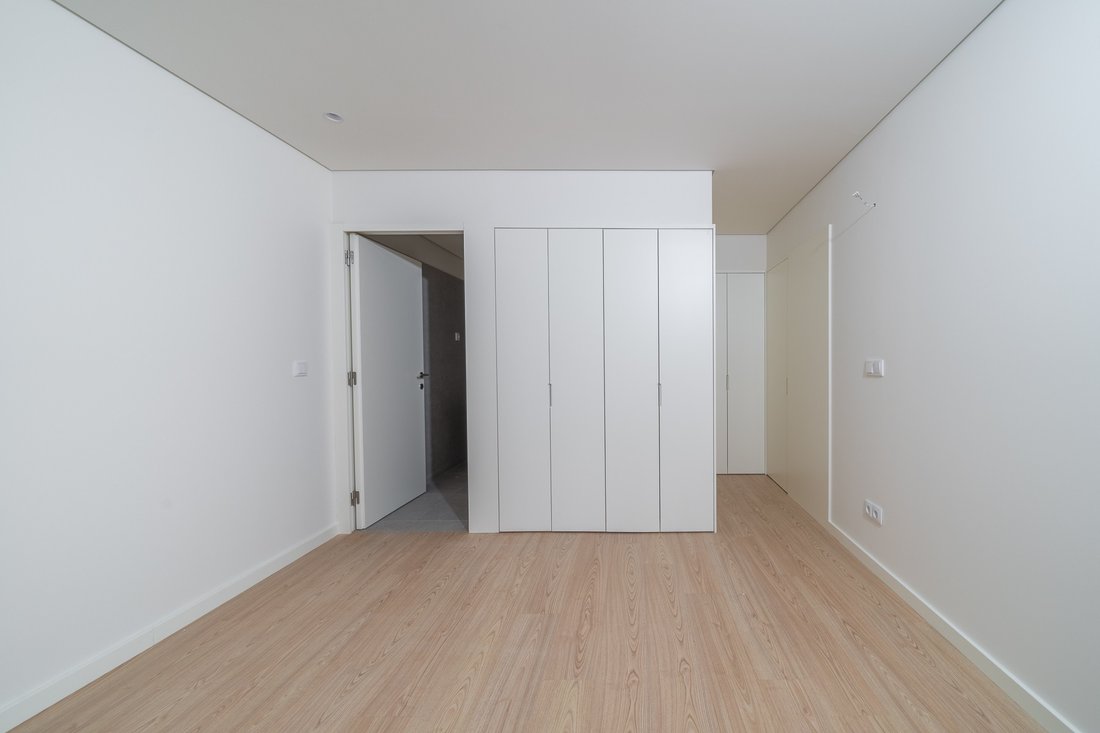 Apartment in Cedofeita, Santo Ildefonso, Se, Miragaia, Sao Nicolau e Vitoria, Porto District, Portugal 5 - 16417255