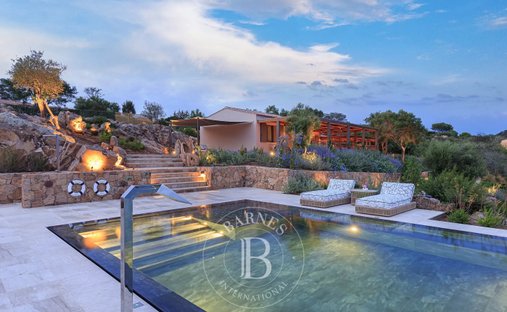 Villa in San Teodoro, Sardinia, Italy 1