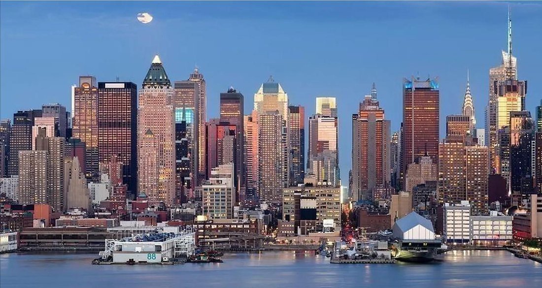 New York, New York, United States 4 - 12586499