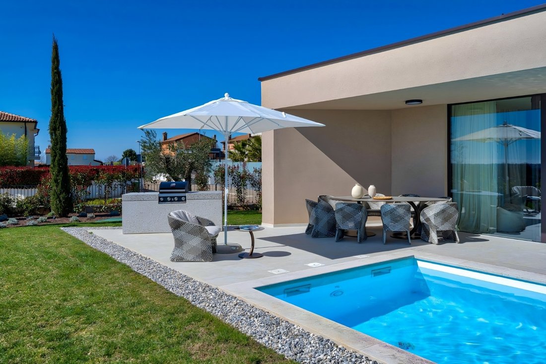 Villa in Porec, Istria County, Croatia 3 - 16458811