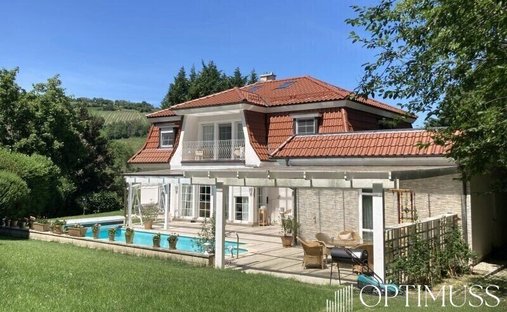 Villa in Klosterneuburg, Lower Austria, Austria 1