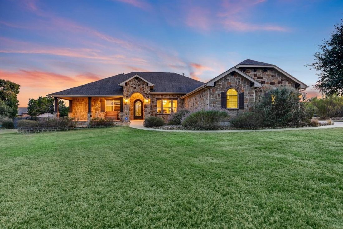 House in Driftwood, Texas, United States 1 - 16419401