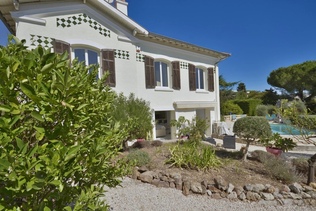 Villa in Cannes, Provence-Alpes-Côte d'Azur, France 5 - 16457037