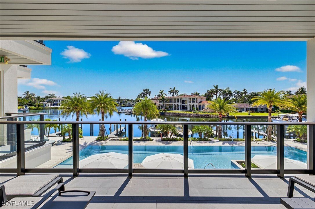 Condo in Naples, Florida, United States 3 - 16234467