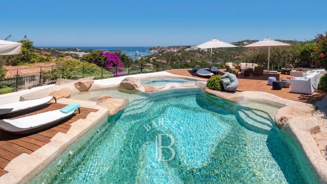 Villa in Marina di Porto Cervo, Porto Cervo, Italy 1 - 10949536