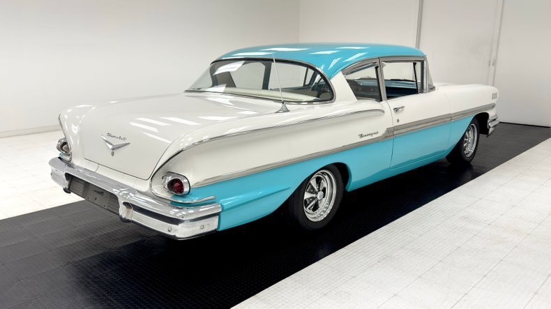 Sedan in Morgantown, United States 5 - 13989593