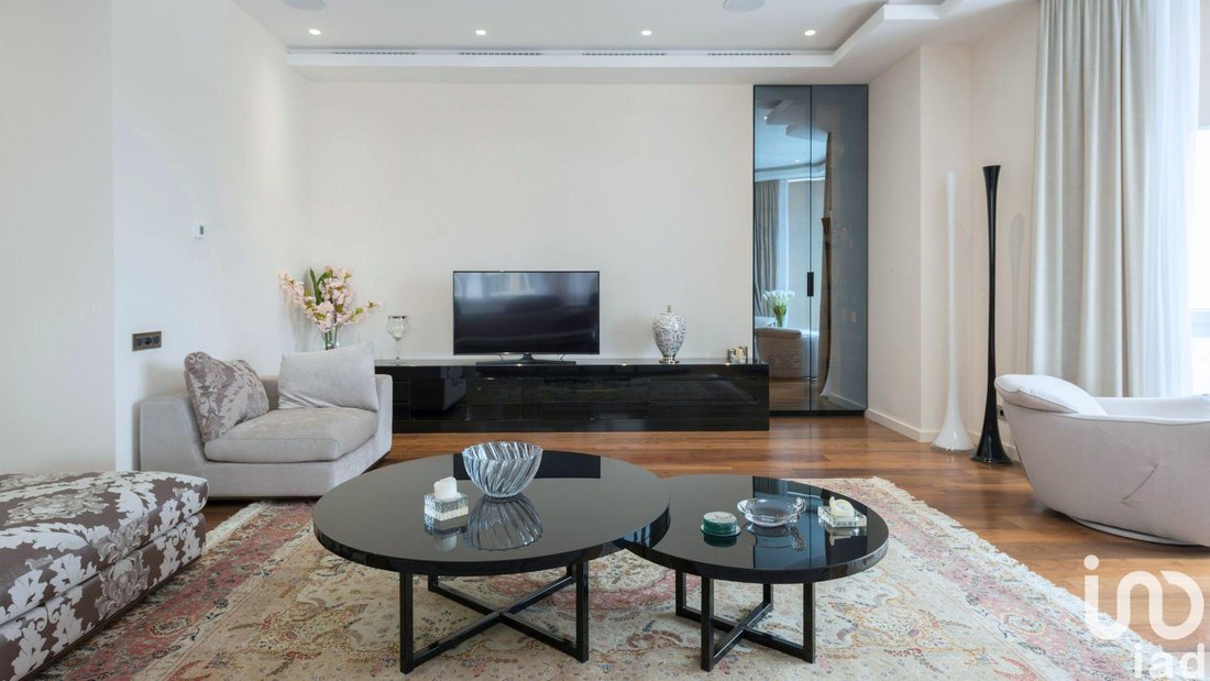 Apartment in Serris, Ile-de-France, France 1 - 16416814